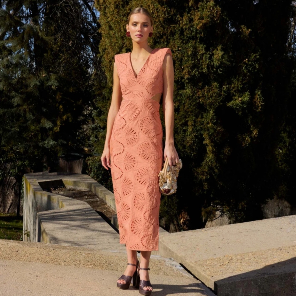 Chic Coral Lace Midi Dress